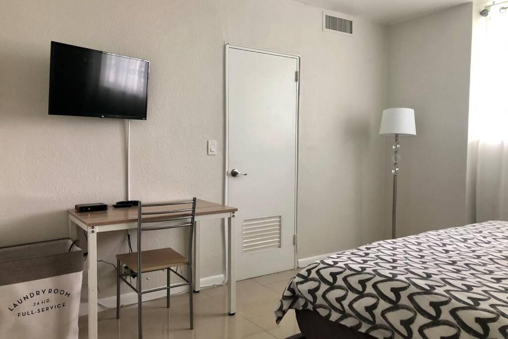 Spacious 1Br On The Beach, The Tides, Hollywood,Fl ภายนอก รูปภาพ