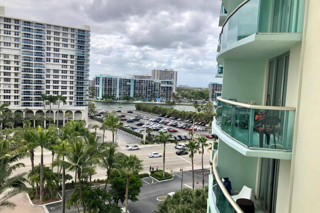 Spacious 1Br On The Beach, The Tides, Hollywood,Fl ภายนอก รูปภาพ