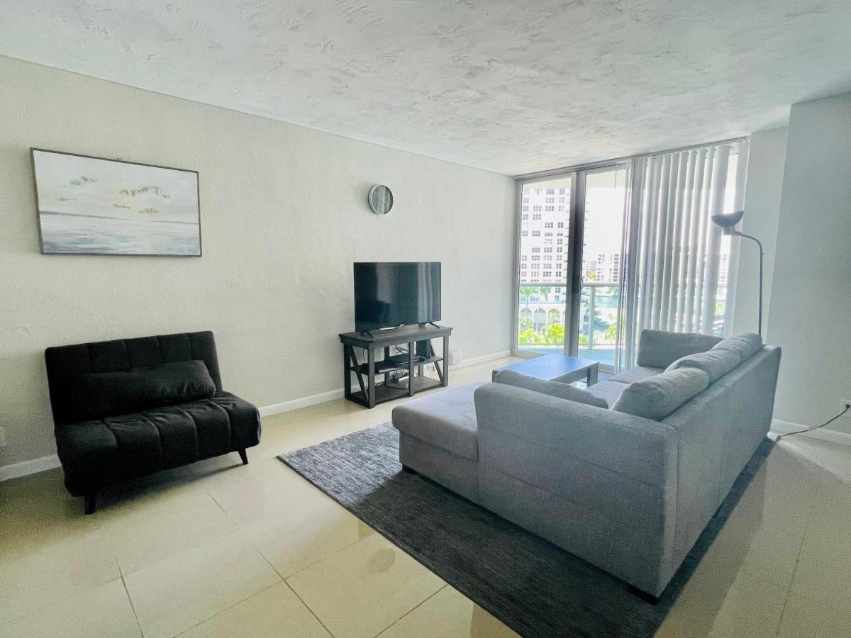 Spacious 1Br On The Beach, The Tides, Hollywood,Fl ภายนอก รูปภาพ
