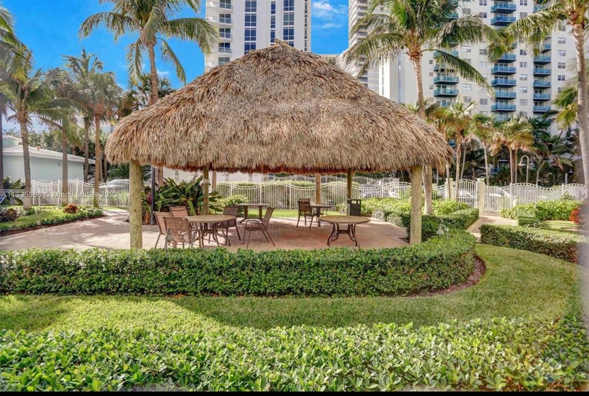 Spacious 1Br On The Beach, The Tides, Hollywood,Fl ภายนอก รูปภาพ